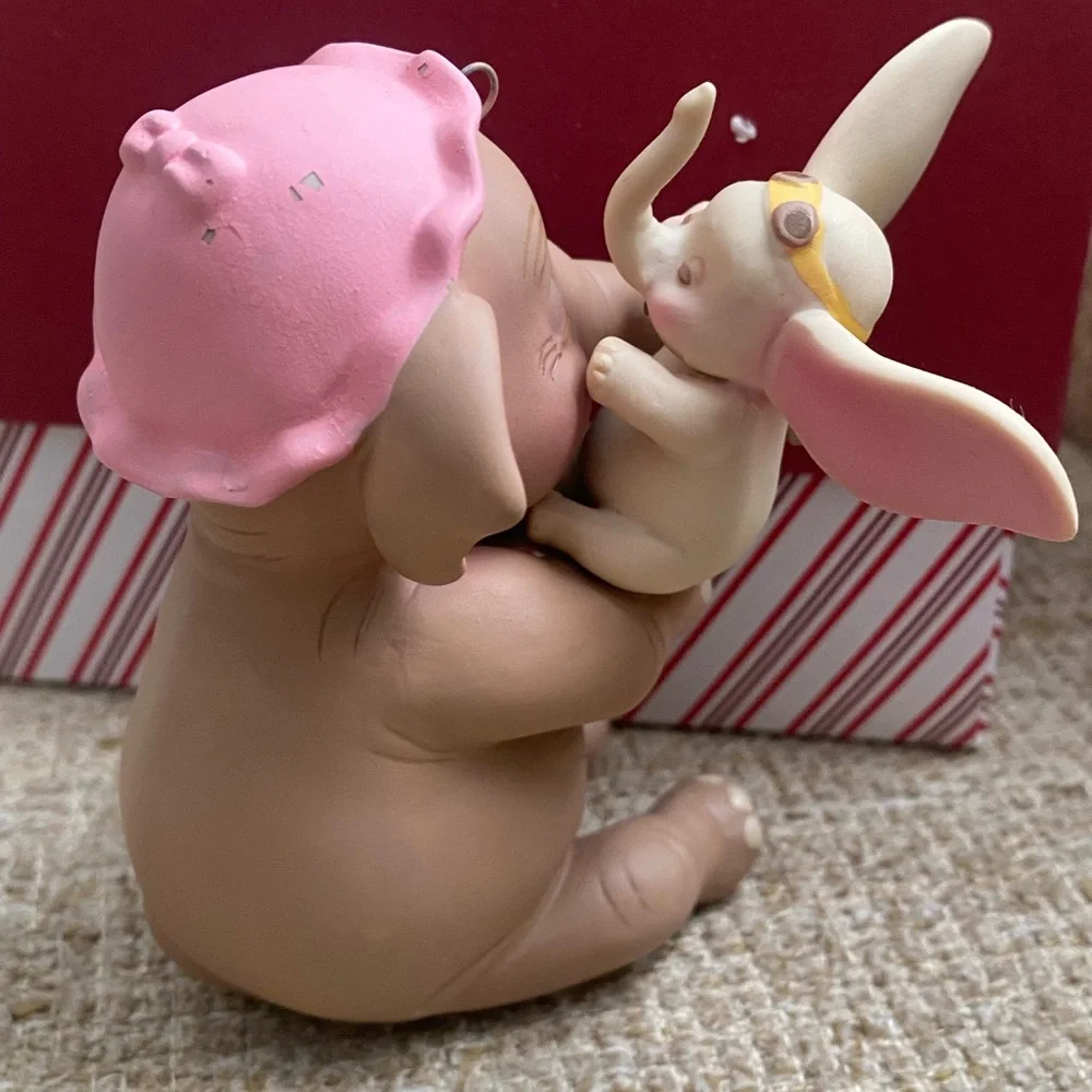 Disney Hallmark Dumbo Baby Mine Porcelain Christmas Ornament 2018